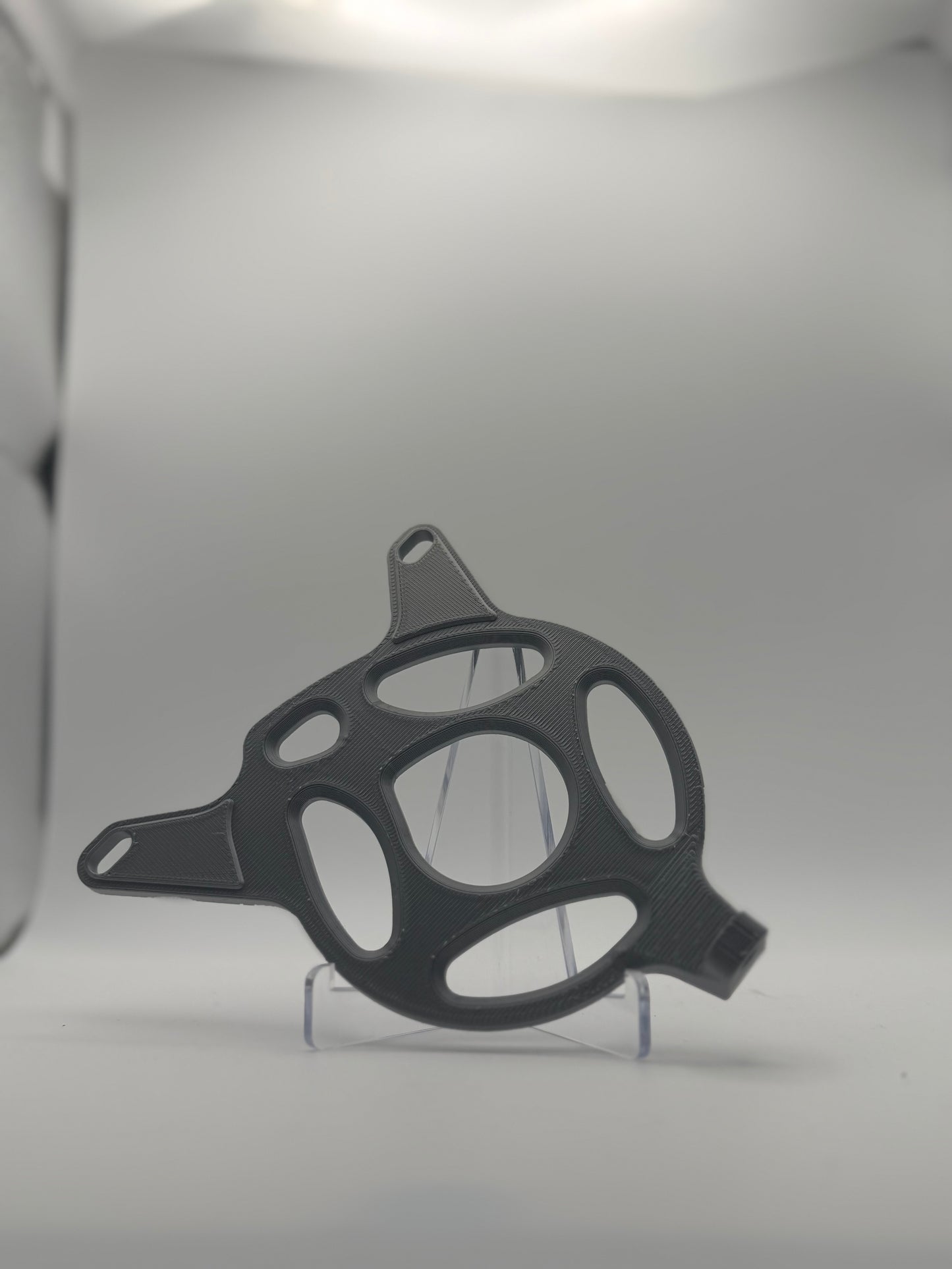 Tuttio motor cover