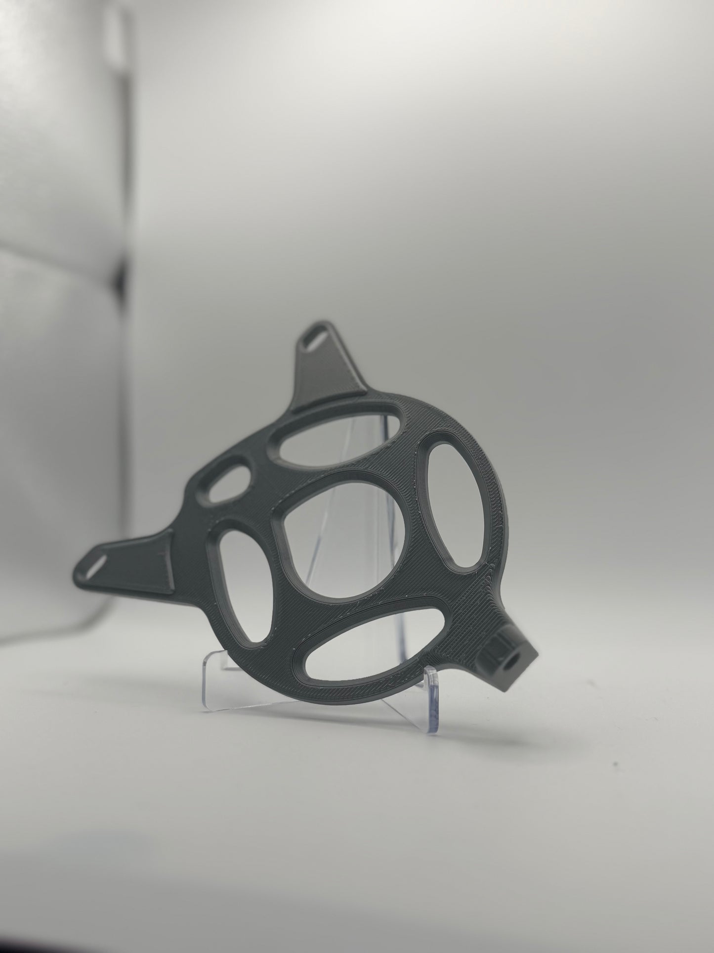 Tuttio motor cover