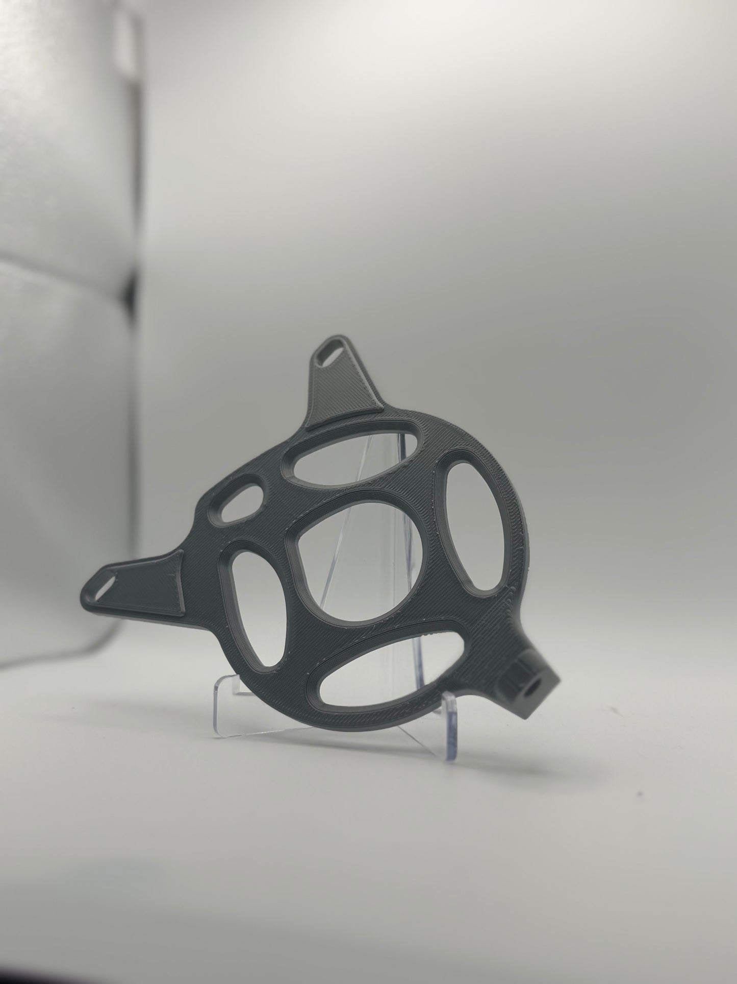Tuttio motor cover